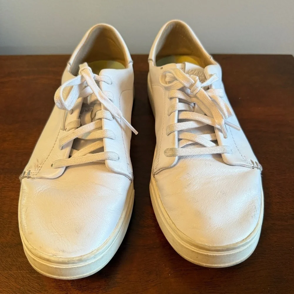 Olukai Pehuea Lī ‘Ili White Leather Sneakers Women’s Size 8